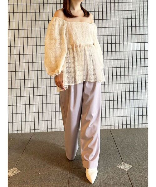 CALNAMUR（カルナムール）の「3Dローズチュールブラウス（シャツ/ブラウス・レディース・ピンク/ブラック/アイボリー・FREE）」の11枚目の写真