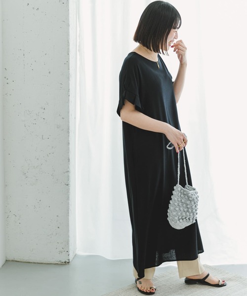 ITEMS URBANRESEARCH(アイテムズ アーバンリサーチ)の「オリガミタックリネンレーヨンワンピース(ワンピース・レディース・ブラック/ライトベージュ/モカ・FREE)」の7枚目の写真