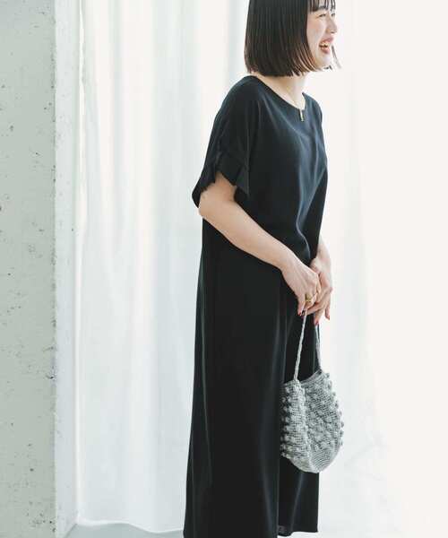 ITEMS URBANRESEARCH(アイテムズ アーバンリサーチ)の「オリガミタックリネンレーヨンワンピース(ワンピース・レディース・ブラック/ライトベージュ/モカ・FREE)」の8枚目の写真