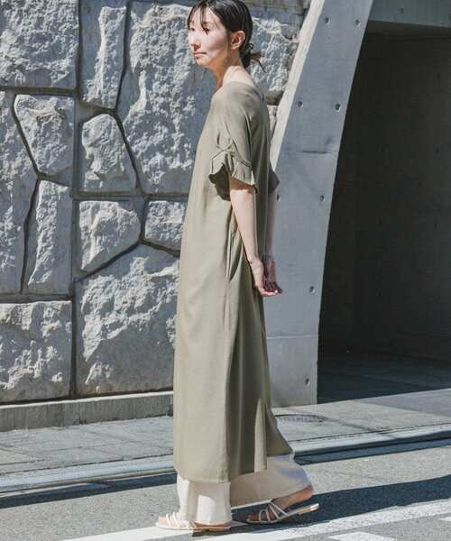 ITEMS URBANRESEARCH(アイテムズ アーバンリサーチ)の「オリガミタックリネンレーヨンワンピース(ワンピース・レディース・ブラック/ライトベージュ/モカ・FREE)」の20枚目の写真