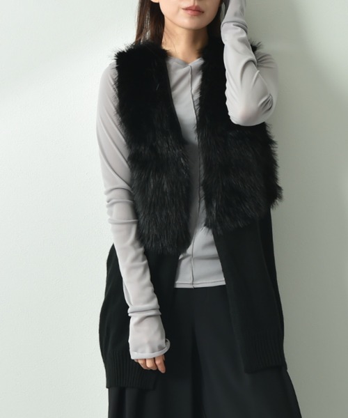 INTERPLANET（インタープラネット）の「フェイクファー切替ロングジレ