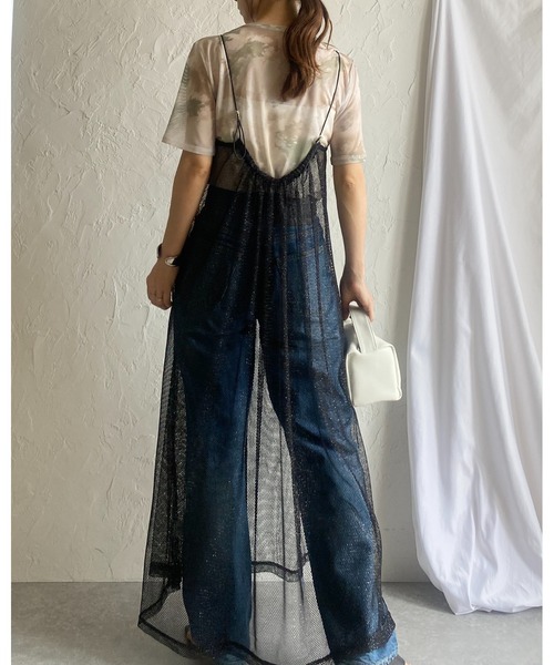 She's Closet(シーズクローゼット)の「バックオープンドロスト透かし柄ラメシアーロング丈カットメッシュキャミワンピース(ワンピース・レディース・シルバー/アイボリー/ブラック・FREE)」の20枚目の写真