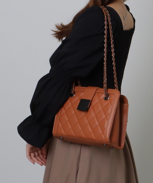 Lace Ladies(レースレディース)の「キルティング スクエア 2WAY チェーン ショルダーバッグ(ショルダーバッグ・レディース・ホワイト/ブラウン/キャメル/ブラック・FREE)」の19枚目の写真