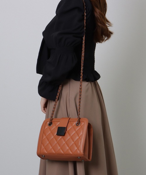 Lace Ladies(レースレディース)の「キルティング スクエア 2WAY チェーン ショルダーバッグ(ショルダーバッグ・レディース・ホワイト/ブラウン/キャメル/ブラック・FREE)」の18枚目の写真