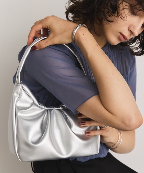 Aunt Marie's（アントマリーズ）の「タックスクエアハンドバッグ/ミニショルダーバッグ（ハンドバッグ・レディース・レッド/イエロー/シルバー/ブラック・FREE）」の13枚目の写真