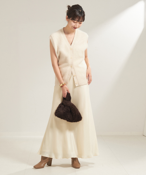 plage（プラージュ）の「Fur ベスト（ニット/セーター・レディース・ブラック/アイボリー・FREE）」の18枚目の写真