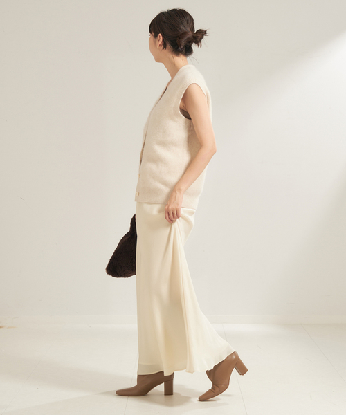 plage（プラージュ）の「Fur ベスト（ニット/セーター・レディース・ブラック/アイボリー・FREE）」の7枚目の写真