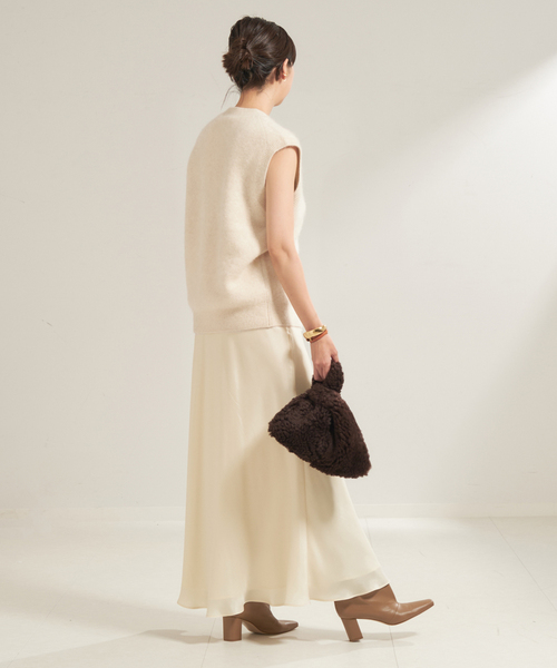 plage（プラージュ）の「Fur ベスト（ニット/セーター・レディース・ブラック/アイボリー・FREE）」の9枚目の写真