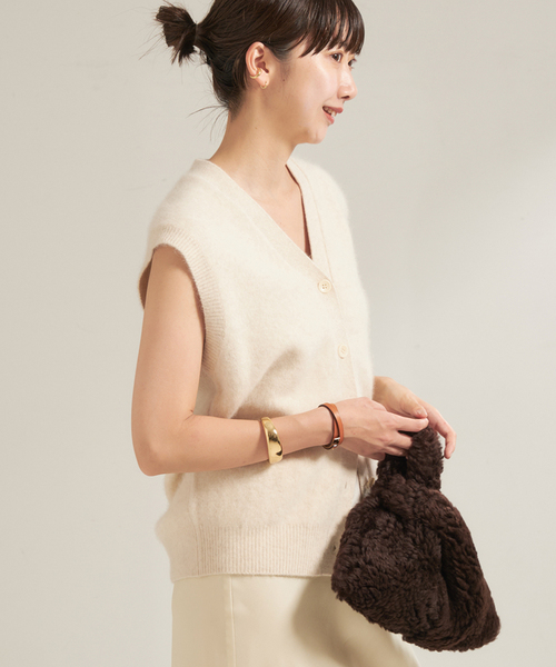 plage（プラージュ）の「Fur ベスト（ニット/セーター・レディース・ブラック/アイボリー・FREE）」の10枚目の写真
