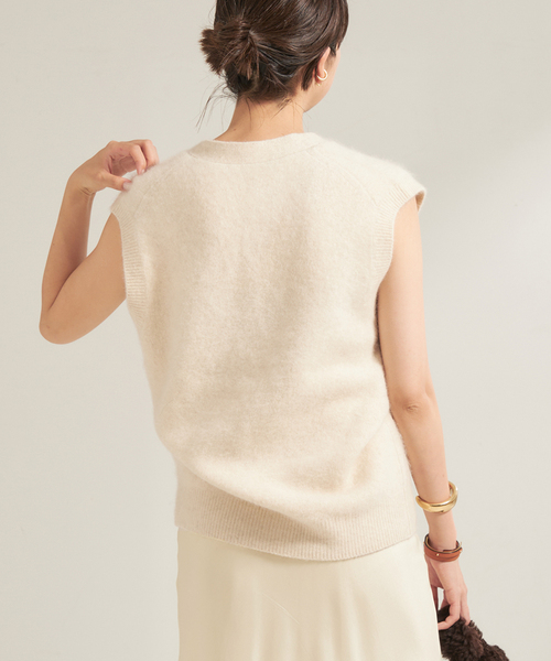 plage（プラージュ）の「Fur ベスト（ニット/セーター・レディース・ブラック/アイボリー・FREE）」の12枚目の写真