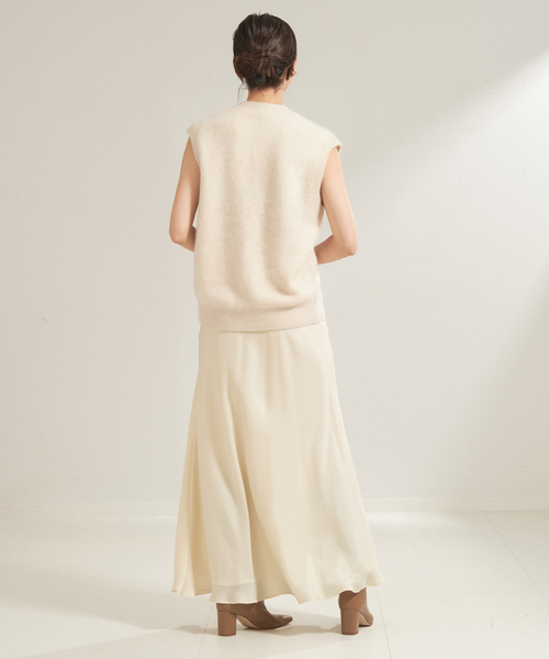 plage（プラージュ）の「Fur ベスト（ニット/セーター・レディース・ブラック/アイボリー・FREE）」の13枚目の写真