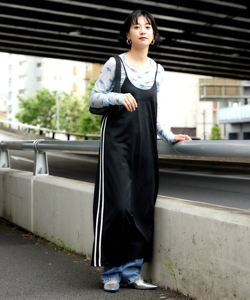 RODEO CROWNS WIDE BOWL(ロデオクラウンズワイドボウル)の「(限定カラー)メッシュ切り替えラインキャミワンピース(ワンピース・レディース・ブラック・FREE)」の16枚目の写真