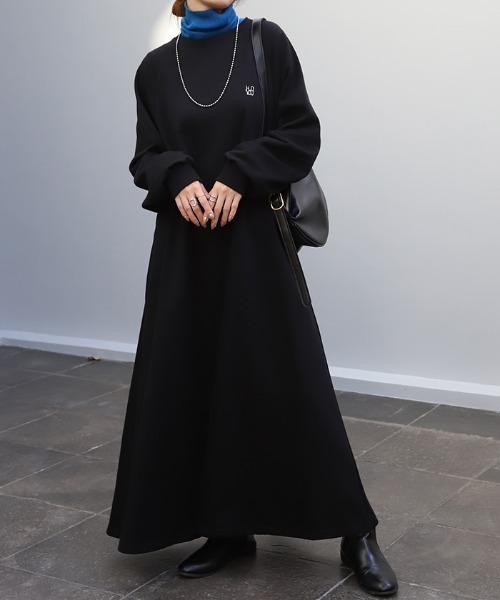 HUG.U（ハグユー）の「スウェットワンピ（ワンピース・レディース・ブラック/グレー/ブルー・FREE）」の2枚目の写真