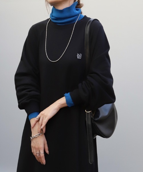 HUG.U（ハグユー）の「スウェットワンピ（ワンピース・レディース・ブラック/グレー/ブルー・FREE）」の5枚目の写真