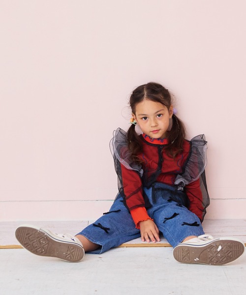 CALMIA（カルミア）の「リボンいっぱいデニムパンツ（デニムパンツ・キッズ・ライトブルー/ブラック・80/90/100/110/120/130/140/150）」の3枚目の写真