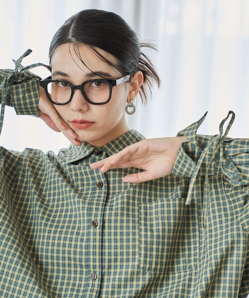FREAK'S STORE（フリークスストア）の「袖リボン チェックシャツ（シャツ/ブラウス・レディース・ブラウン/グリーン・ﾌﾘ-）」の2枚目の写真