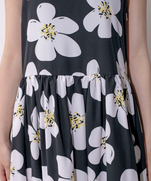 Jayro（ジャイロ）の「イラストフラワー柄ノースリーブワンピース　C38 830A（ワンピース・レディース・ブラック/グリーン・FREE）」の20枚目の写真