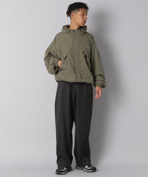 NUMERALS（ヌメラルズ）の「【NUMERALS】ショートマウンテンパーカー（マウンテンパーカー・メンズ・カーキ/ブラック/チャコール/ネイビー・LARGE/MEDIUM）」の7枚目の写真