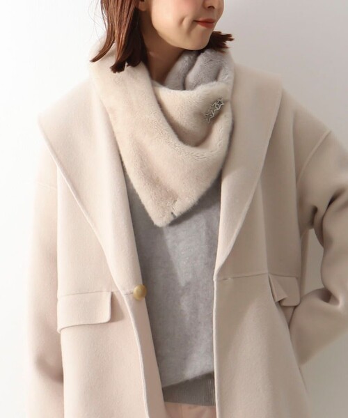 NOLLEY’S（ノーリーズ）の「エコファーアシメリバーシブルティペット（ストール/ショール・レディース・グレー系その他・FREE）」の4枚目の写真