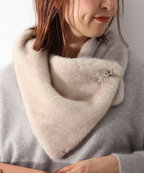 NOLLEY’S（ノーリーズ）の「エコファーアシメリバーシブルティペット（ストール/ショール・レディース・グレー系その他・FREE）」の10枚目の写真