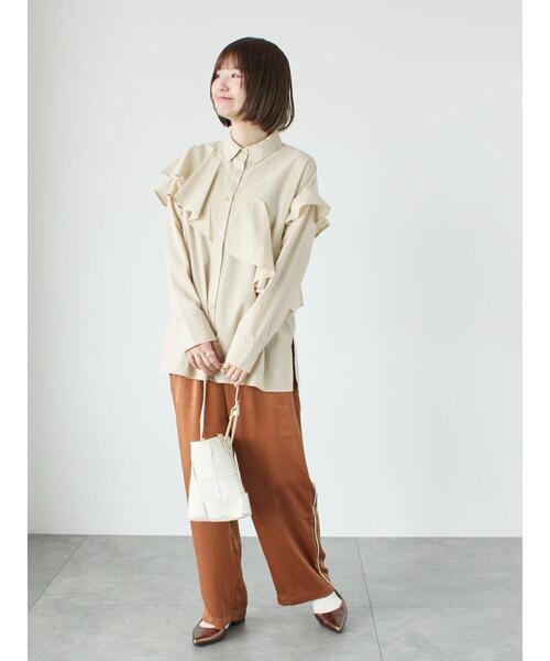 Lugnoncure(ルノンキュール)の「サテンラインパンツ(その他パンツ・レディース・グレー/ブラウン/ブラック・F)」の12枚目の写真