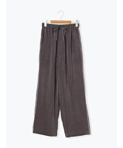 Lugnoncure(ルノンキュール)の「サテンラインパンツ(その他パンツ・レディース・グレー/ブラウン/ブラック・F)」の16枚目の写真