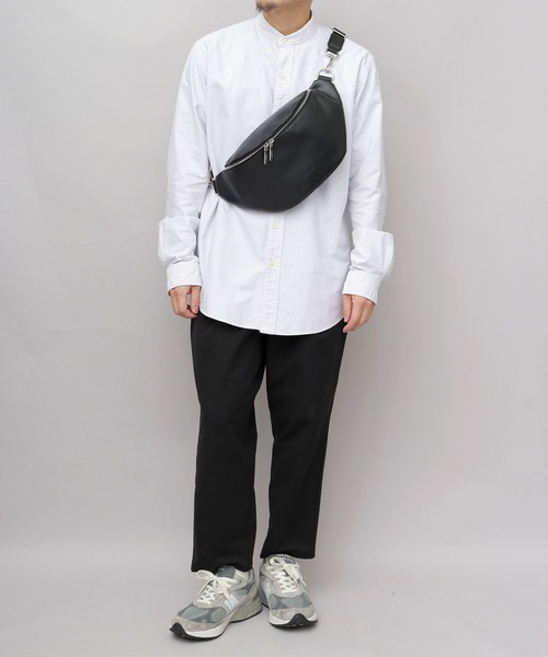 REGiSTA（レジスタ）の「スプリットレザー（牛床革） ウエストバッグ 大きめ（ボディバッグ/ウエストポーチ・メンズ・ブラック/ブラック系その他・FREE）」の5枚目の写真