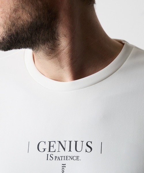 HIDEAWAYS NICOLE（ハイダウェイニコル）の「ストレッチポンチロゴプリント長袖Tシャツ（Tシャツ/カットソー・メンズ・オフホワイト/ブラック・MEDIUM/LARGE/X-LARGE）」の8枚目の写真