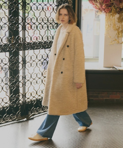 Libra Cue（リブラ キュー）の「ボアチェスターロングコート（チェスターコート・レディース・ベージュ・FREE）」の4枚目の写真