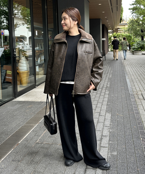 JOURNAL STANDARD(ジャーナルスタンダード)の「フェイクレザーボアブルゾン(ライダースジャケット・レディース・ブラウン/ブラック・FREE)」の5枚目の写真