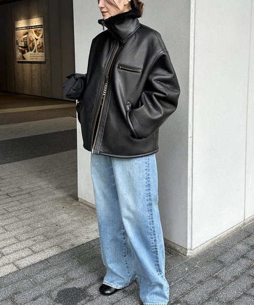 JOURNAL STANDARD(ジャーナルスタンダード)の「フェイクレザーボアブルゾン(ライダースジャケット・レディース・ブラウン/ブラック・FREE)」の8枚目の写真