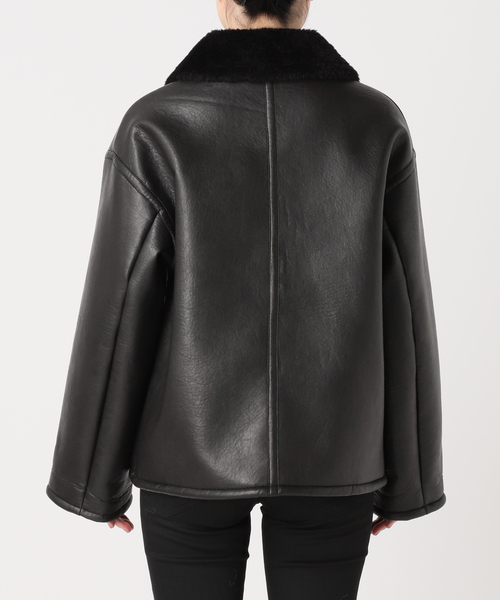 JOURNAL STANDARD(ジャーナルスタンダード)の「フェイクレザーボアブルゾン(ライダースジャケット・レディース・ブラウン/ブラック・FREE)」の21枚目の写真