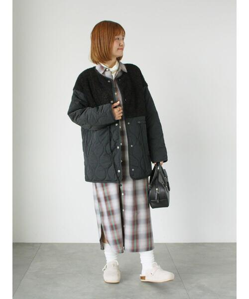Lugnoncure（ルノンキュール）の「ボアキルト切替コート（その他アウター・レディース・オフホワイト/ブラック/カーキ・F）」の12枚目の写真