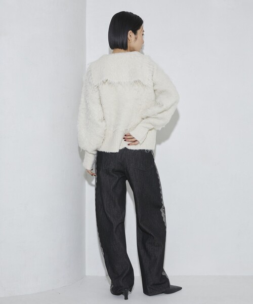 Firsthand(ファーストハンド)の「Firsthand/ファーストハンド ローズ刺繍シャギーニットカーディガン(カーディガン/ボレロ・レディース・オフホワイト/チャコールグレー/サックスブルー・FREE)」の7枚目の写真