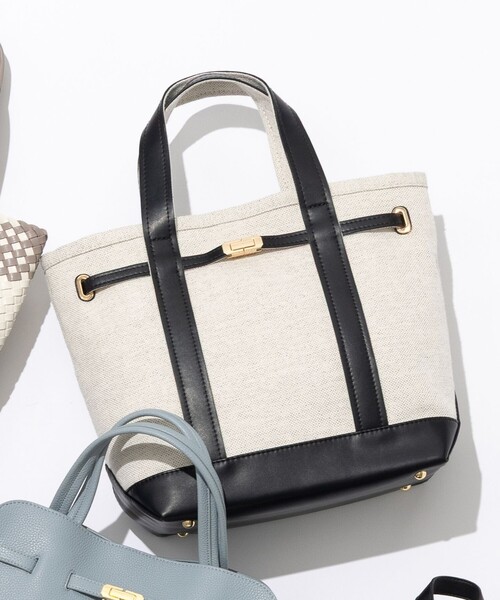 23区(ニジュウサンク)の「キャンバス トートバッグ(トートバッグ・レディース・ベージュ系1/ホワイト系1・F)」の1枚目の写真