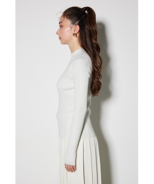 rienda(リエンダ)の「サムホール付きウォッシャブルハイネックニットトップス(ニット/セーター・レディース・ホワイト/ブラック/バーガンディー/グレー・SMALL/MEDIUM)」の22枚目の写真