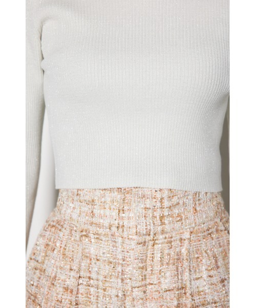 rienda(リエンダ)の「サムホール付きウォッシャブルハイネックニットトップス(ニット/セーター・レディース・ホワイト/ブラック/バーガンディー/グレー・SMALL/MEDIUM)」の11枚目の写真