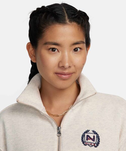 NIKE（ナイキ）の「《セットアップ対応商品》ナイキ スポーツウェア ウィメンズ オーバーサイズド 1/2ジップ クロップ フリース スウェットシャツ / Nike Sportswear Women's Oversized 1/2-Zip Crop Fleece Sweatshirt FZ4737-141 Oatmeal Heather（スウェット・レディース・ベージュ・2XL/L/M/S/XL/XS）」の3枚目の写真