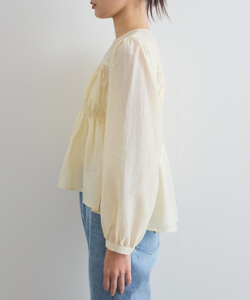 VIS(ビス)の「【洗える】シャーリングブラウス(シャツ/ブラウス・レディース・ネイビー/ホワイト/クリーム・FREE)」の18枚目の写真