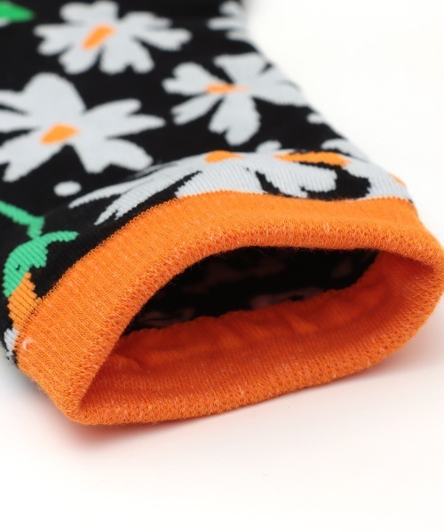 チチカカ（チチカカ）の「エスニックフラワーソックス 23-25cm（ソックス/靴下・レディース・イエロー/ブラック/ブルー・FREE）」の8枚目の写真