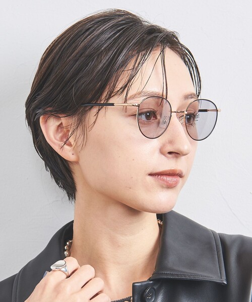 UNITED ARROWS(ユナイテッドアローズ)の「メタルフレーム サングラス(サングラス・レディース・ゴールド/ブラック・FREE)」の4枚目の写真