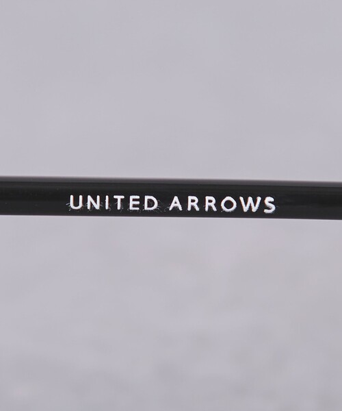 UNITED ARROWS(ユナイテッドアローズ)の「メタルフレーム サングラス(サングラス・レディース・ゴールド/ブラック・FREE)」の10枚目の写真
