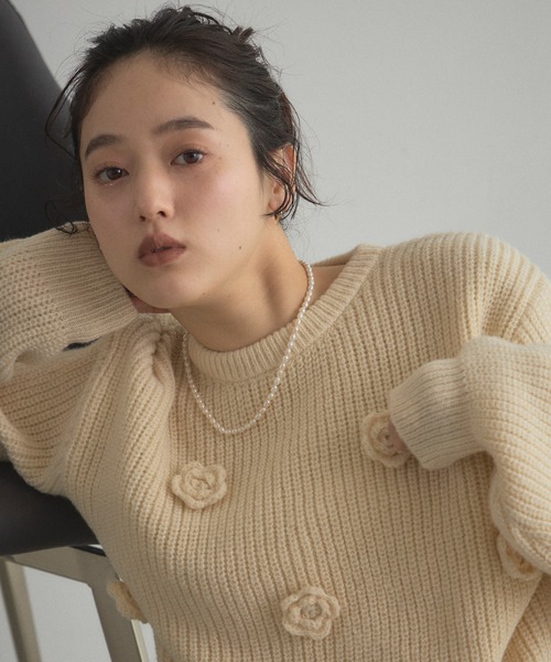 【ZOZO限定】フラワーモチーフニットプルオーバー(ニット/セーター)|&. NOSTALGIA(アンドドットノスタルジア)