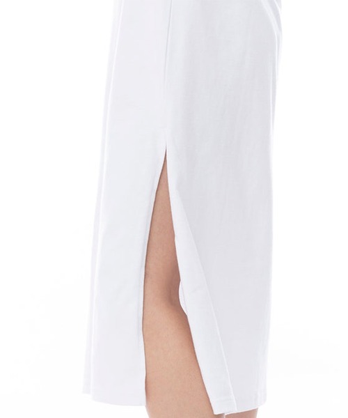 RVCA（ルーカ）の「RVCA/ルーカ Tシャツワンピース BF043-391（ワンピース・レディース・ホワイト/ブラック・S/M）」の6枚目の写真