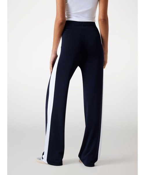 Guess(ゲス)の「SWEATER Pants スウェットパンツ(スウェットパンツ・レディース・ネイビー/ホワイト・SMALL/MEDIUM/X-SMALL)」の11枚目の写真