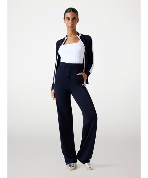 Guess(ゲス)の「SWEATER Pants スウェットパンツ(スウェットパンツ・レディース・ネイビー/ホワイト・SMALL/MEDIUM/X-SMALL)」の12枚目の写真