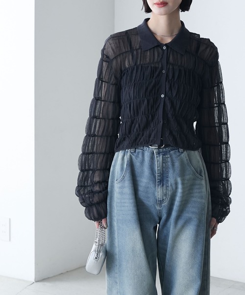 forksy.(フォルクシー)の「【forksy.】シャーリング 襟付き シアーニット カーディガン(シャツ/ブラウス・レディース・チャコール/アイボリー/オリーブ・FREE)」の20枚目の写真