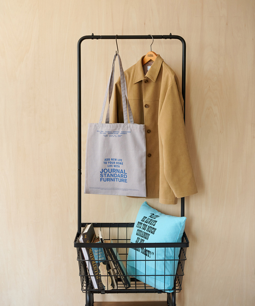 journal standard Furniture (ジャーナルスタンダードファニチャー)の「JSF TOTE CANVAS トートバッグ(トートバッグ・レディース・ピンク/イエロー/オレンジ/ブルー/チャコールグレー/アイボリー/ブラック/グリーン/ライトブルー/ピンク系その他・FREE)」の4枚目の写真