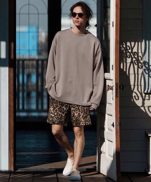 CAMBIO（カンビオ）の「mlt5073-ビックシルエットサイドスリットカットソー（Tシャツ/カットソー・メンズ・グレイッシュベージュ/ブラック/ホワイト・M/L/XL）」の13枚目の写真
