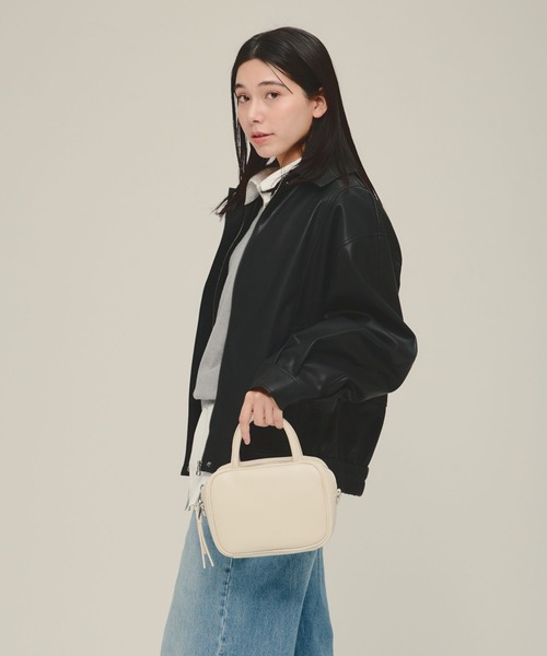 eL（エル）の「【eL】Square Mini Boston/288106（ショルダーバッグ・レディース・ブラック/シルバー/アイボリー・FREE）」の6枚目の写真